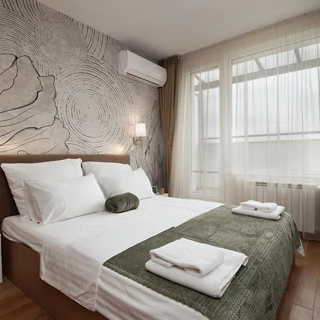 Brand New Luxury With Great Views Apartmán