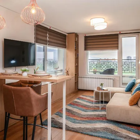 Brand New Luxury With Great Views סופיה