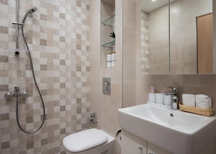 Brand New Luxury With Great Views